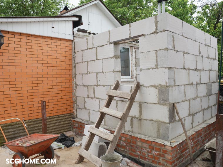 ภาพ: ตัวอย่างบ้านชั้นเดียวที่มีพื้นที่เพียงพอสำหรับต่อเติม (แต่หากพื้นที่จำกัด และมีแนวโน้มว่าต้องต่อเติมในอนาคต แนะนำสร้างบ้าน 2 ชั้น จะเหลือพื้นที่สำหรับต่อเติมในอนาคตได้มากกว่า)