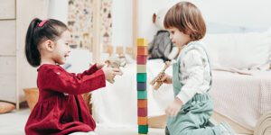 แก้ปัญหาฝุ่น ลดภูมิแพ้ “สร้างอากาศดีในบ้าน” ก่อนพัฒนาการลูกน้อยถูก PM 2.5 ทำร้ายโดยไม่รู้ตัว