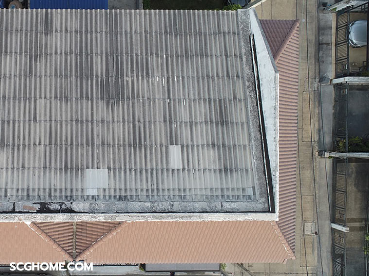 รีวิวบริการ Top Up Roof ซ่อมหลังคารั่วทาวน์เฮาส์ จบ ง่าย ไม่กระทบเพื่อนบ้าน